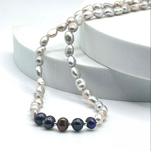 Genuine Natural Fashion Baroque Grey Nugget Necklace with Peacock Pearls - Picture 3 of 10